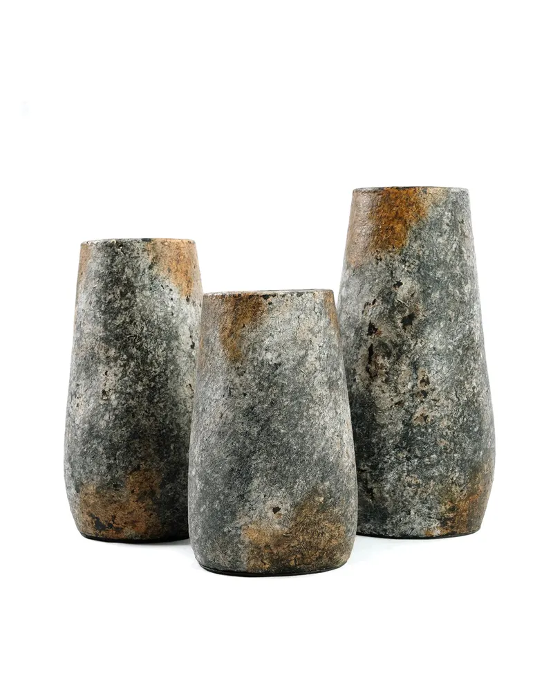 The Spooky Vase, Vase aus Terrakotta, antikgrau von Bazar Bizar, Größe S, Ansicht 8