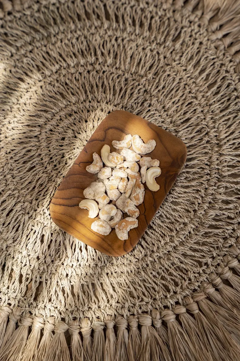The Teak Root Side Dish Serviergeschirr aus Teakwurzelholz von Bazar Bizar, Größe 13 × 9 × 2 cm, Natur, Ansicht 2