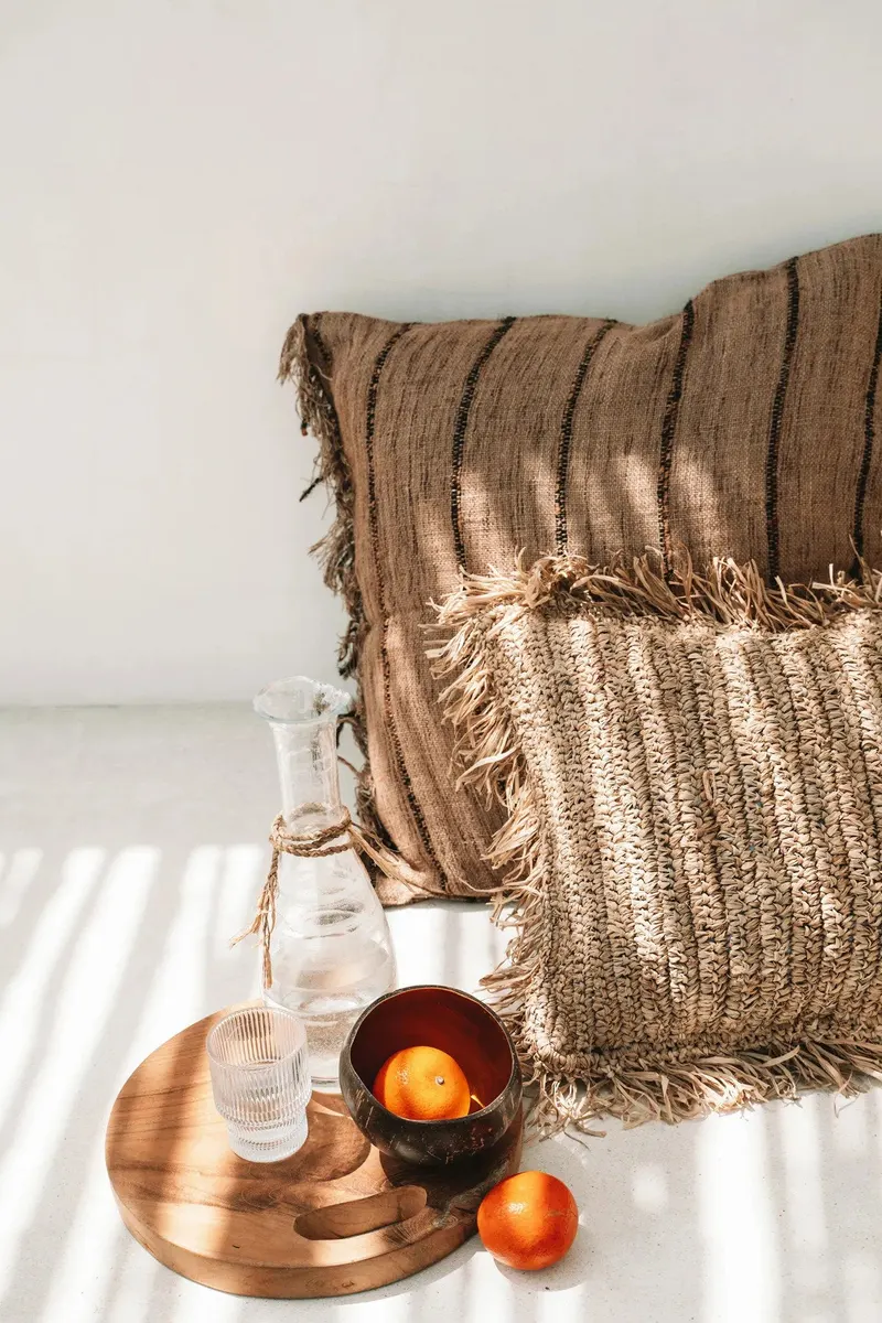 The Teak Root Tray Serviertablett aus Teakholz von Bazar Bizar, Größe S, Natur, Ansicht 5