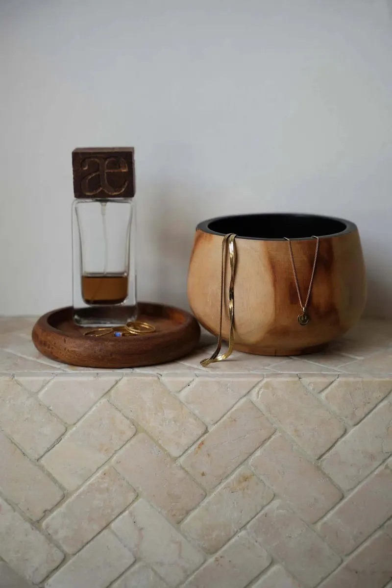 The VIP Coaster Untersetzer aus Teakholz von Bazar Bizar, Größe 11 × 11 × 2 cm, Natur, Ansicht 2