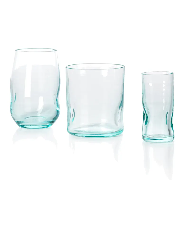 The Water Glass Trinkglas aus Recyclingglas von Bazar Bizar, Größe 6 × 6 × 11 cm, Blau, Ansicht 4