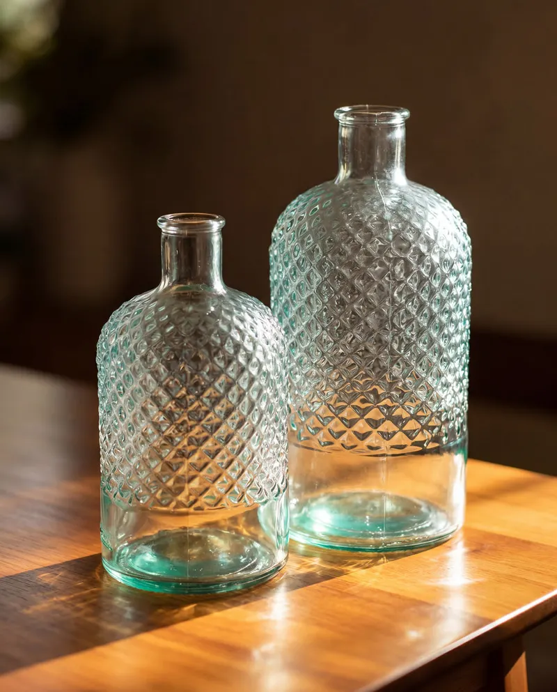 The Zuanshí Bottle, Getränkeflasche aus Recyclingglas von Bazar Bizar, Größe S, Blau, Ansicht 2