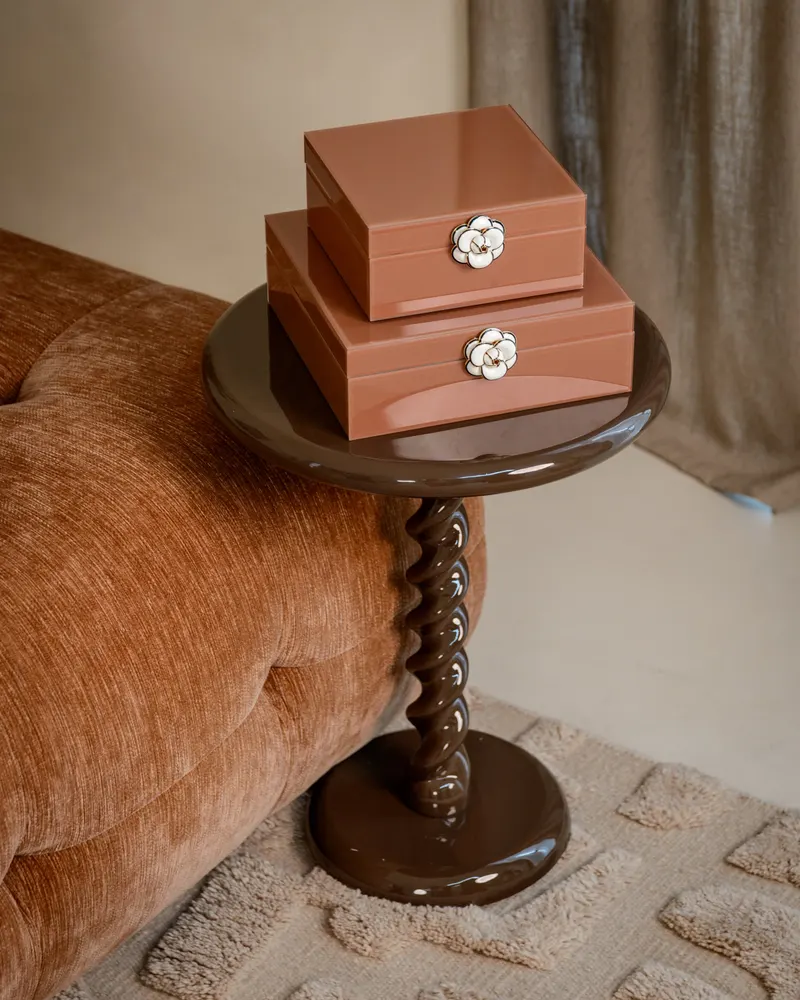 Beistelltisch Caspian, Chestnut von Richmond Interiors, Wohnbeispiel 3, im Wohnraum