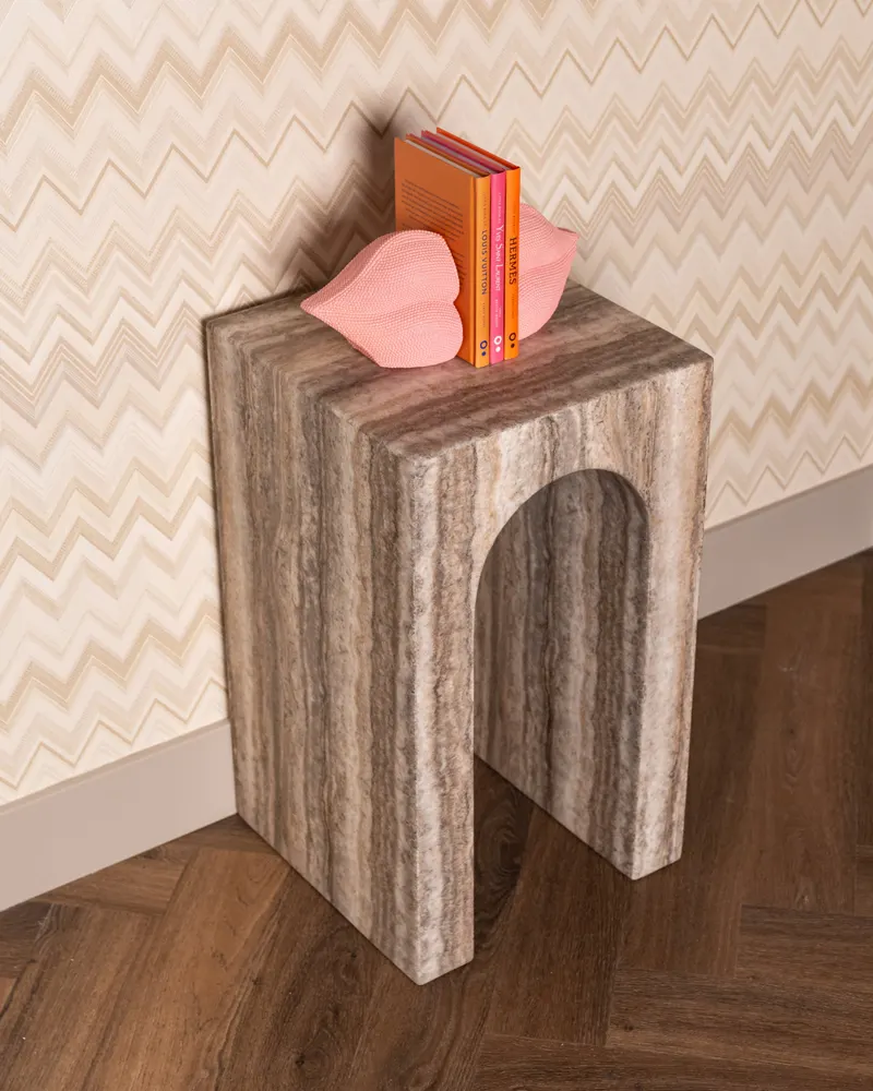 Beistelltisch Dulce, Grau, 35 x 35 x 60 cm von Richmond Interiors, Wohnbeispiel 7, im Wohnraum