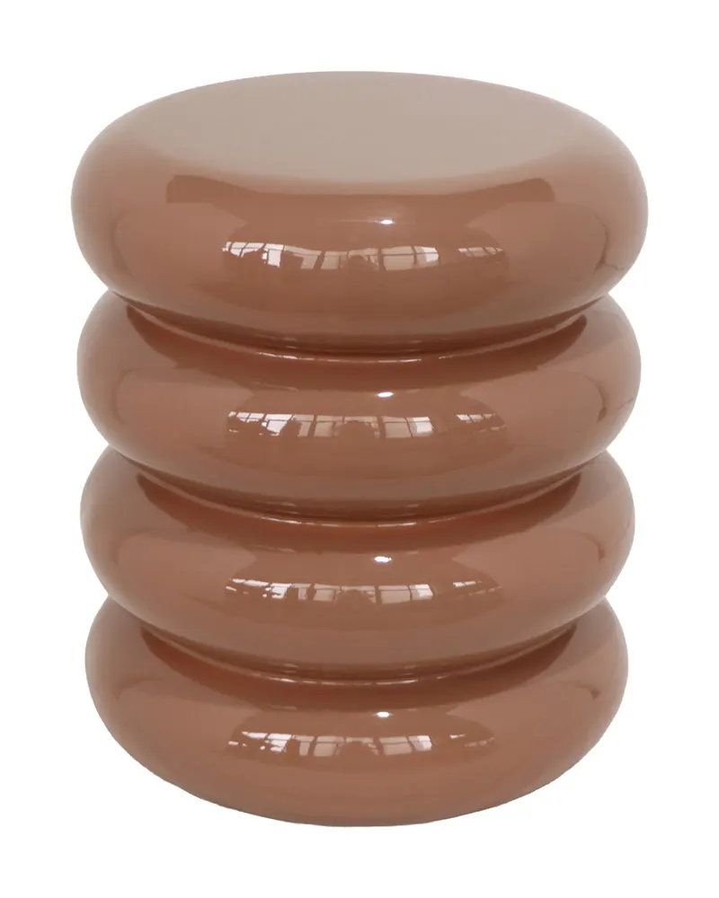 Indie, Mocha mousse von Richmond Interiors