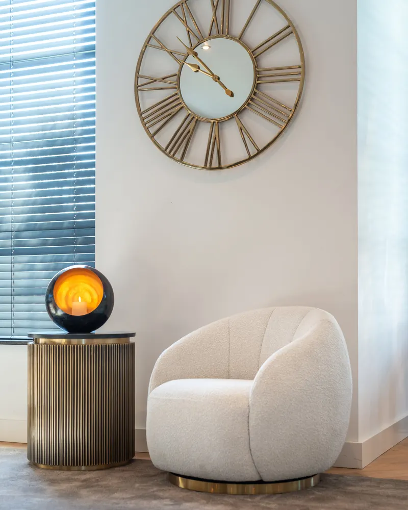 Ironville, Goldfarben, 50Ø cm von Richmond Interiors, Wohnbeispiel 4, im Wohnraum