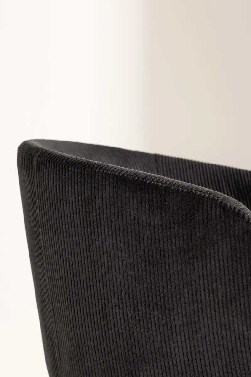 Berit Esszimmerstuhl mit Stoffbezug in Schwarz, Polyester-Cord, im Wohnraum, Ansicht 3