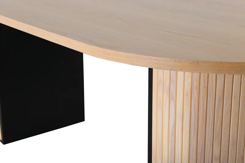 Bianca ovaler Esstisch 200 × 90 cm in Whitewash, im Wohnraum, Ansicht 1