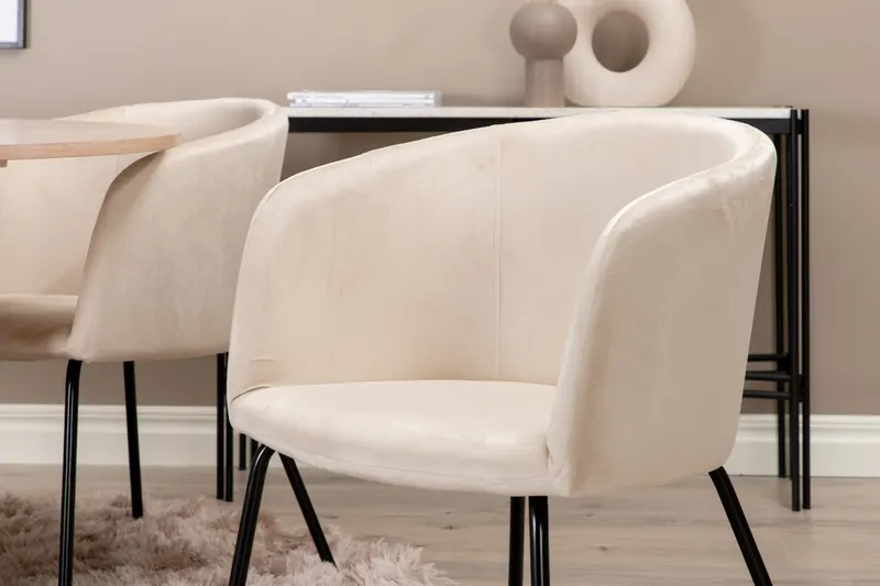 Bianca & Berit Essgruppe mit rundem Esstisch und 4 gepolsterten Stühlen in Whitewash, Beige, Gestell Schwarz, im Wohnraum, Ansicht 6