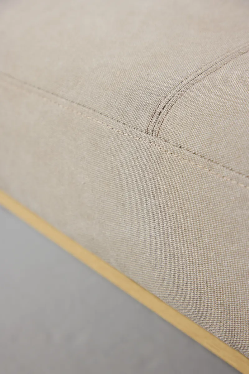 Bodil Schlafsofa ohne Armlehnen in Beige, Gestell Natur, Polyester in Leinenoptik, im Wohnraum, Ansicht 2