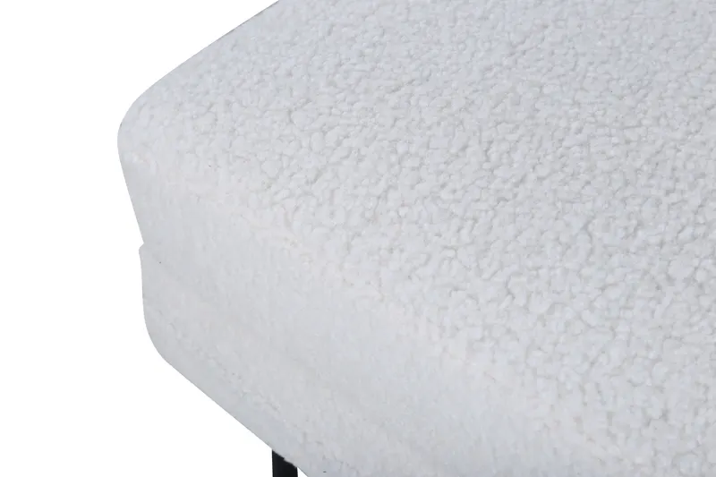 Boom eckiger Fußhocker mit Sitzkissen in Weiß, Gestell Schwarz, Polyester-Teddystoff, Ansicht 7