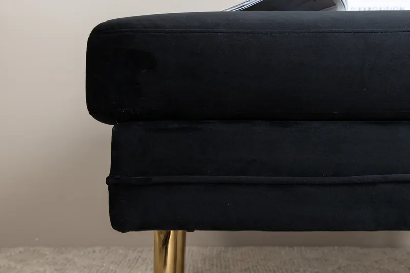 Boom eckiger Fußhocker mit Sitzkissen in Schwarz, Gestell Gold, Polyester-Samt, im Wohnraum, Ansicht 5