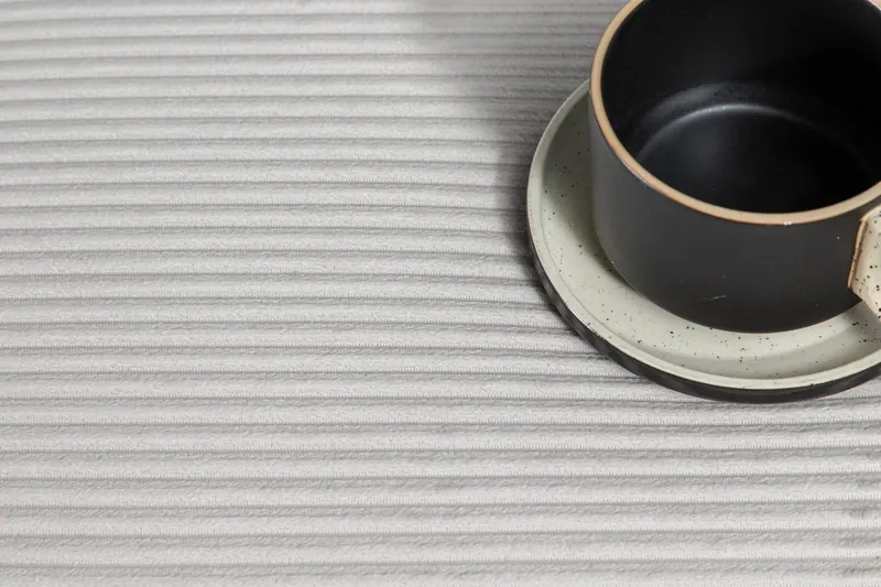Boom eckiger Fußhocker mit Sitzkissen in Beige, Gestell Gold, Polyester-Cord, im Wohnraum, Ansicht 8