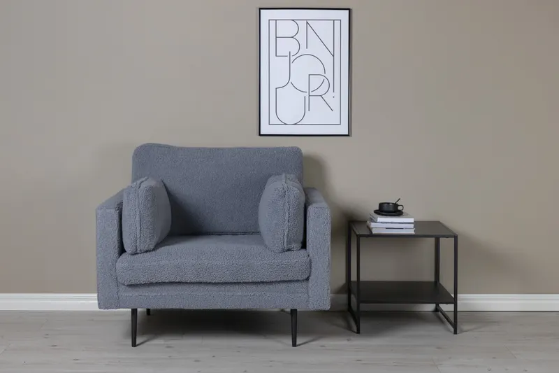 Boom Sessel mit schlanken Stahlbeinen in Dunkelgrau, Gestell Schwarz, Polyester-Teddystoff, im Wohnraum, Ansicht 1