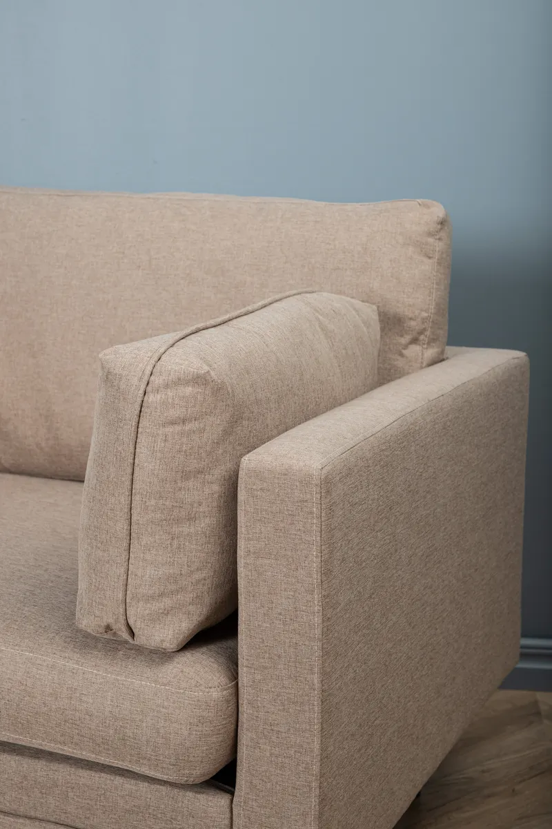 Boom Sessel mit schlanken Stahlbeinen in Braun, Gestell Schwarz, Polyester, im Wohnraum, Ansicht 3