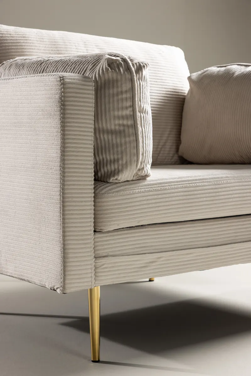 Boom Sessel mit schlanken Stahlbeinen in Hellbeige, Gestell Gold, Polyester-Cord, im Wohnraum, Ansicht 2