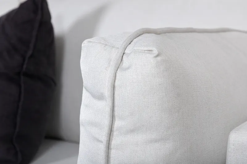 Boom Sofa mit Stahlbeinen in Hellbeige, Gestell Schwarz, Polyester, im Wohnraum, Ansicht 6