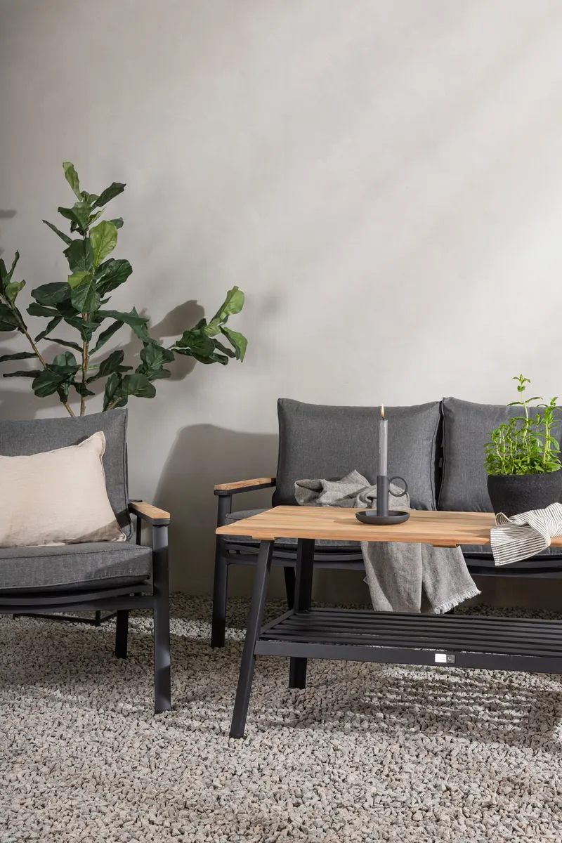 Brasilia Gartenlounge mit Dreisitzer, zwei Sesseln und Couchtisch, im Wohnraum, Ansicht 1
