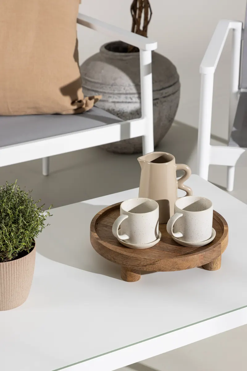 Break Gartenlounge mit Sofa, Sesseln und Glastisch in Table: H:45 L:90 W:60 Chair: D:63 H:81 W:59 Sofa: D:63 H:81 W:135 cm, Weiß, im Wohnraum, Ansicht 3