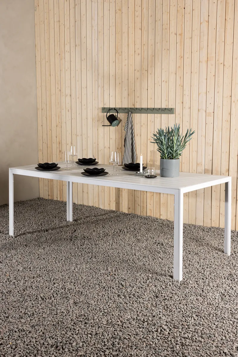 Break rechteckiger Gartentisch mit Aintwood-Platte in 205 × 90 cm, Weiß, im Wohnraum, Ansicht 1