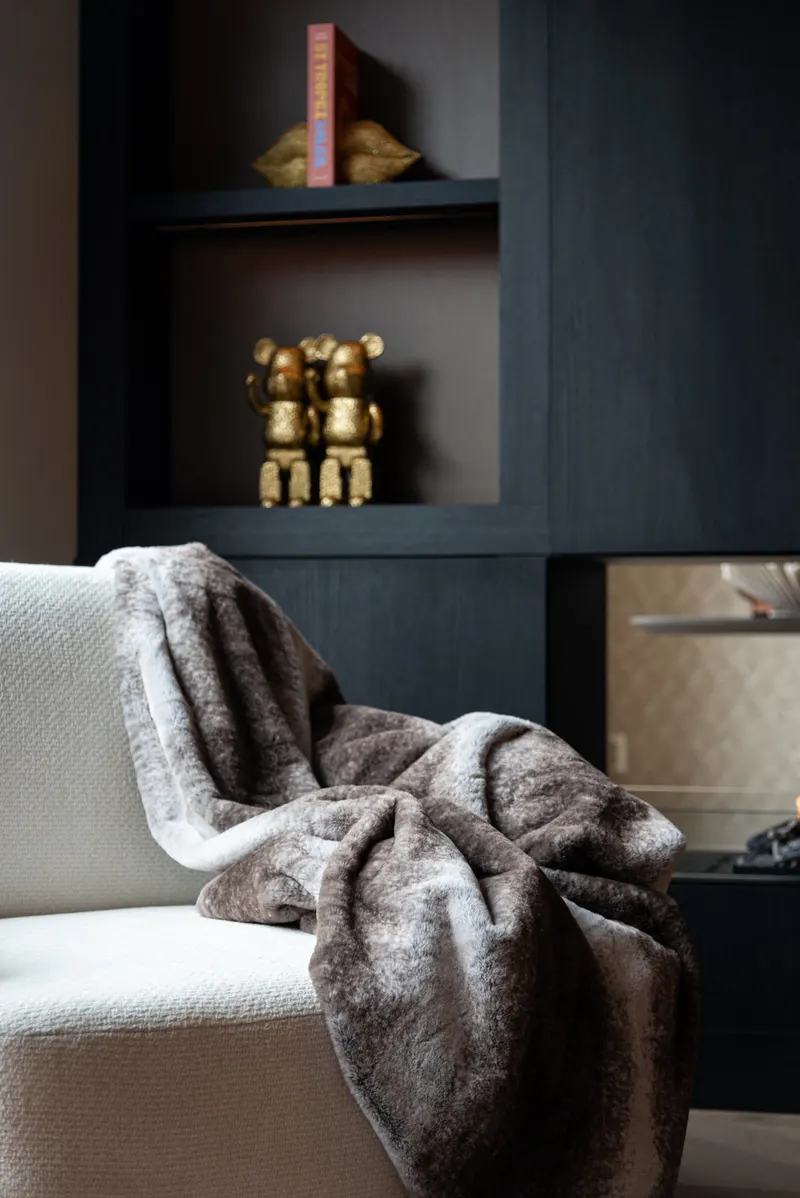 Buchstützen Kiss von Richmond Interiors, Wohnbeispiel 17, im Wohnraum