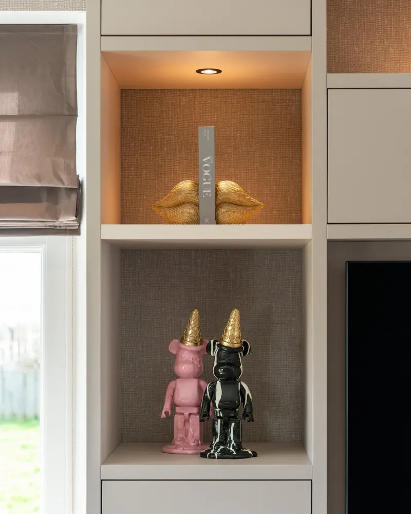 Buchstützen Kiss von Richmond Interiors, Wohnbeispiel 8, im Wohnraum