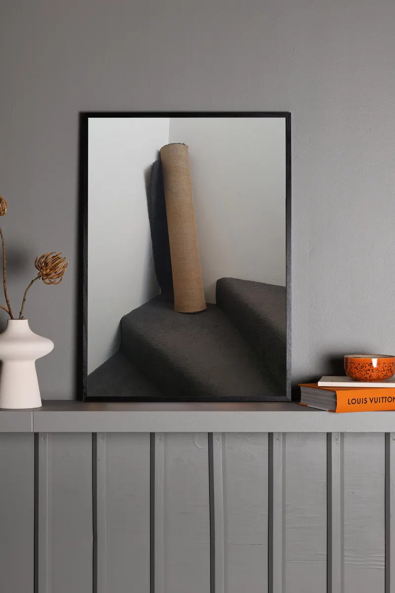 Carpet Poster mit aufgerolltem Teppich in 40 × 30 cm, im Wohnraum, Ansicht 1