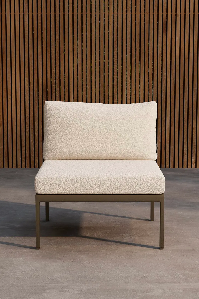 Copacabana Loungemodul für modulare Gartenmöbel in 74 × 70 × 65 cm, Weiß, Gestell Braun, Bouclé, im Wohnraum