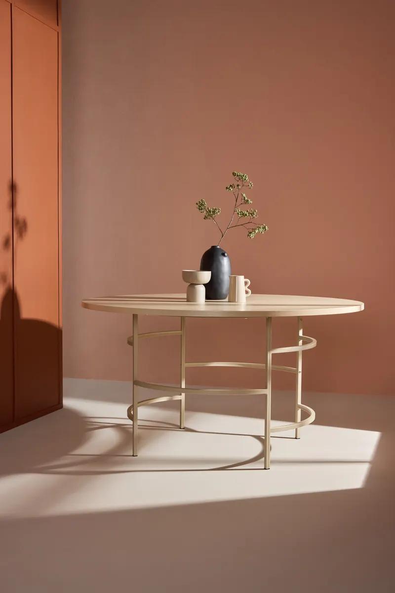 Copenhagen runder Esstisch mit Stabgestell in Whitewash, Gestell Beige, im Wohnraum, Ansicht 1