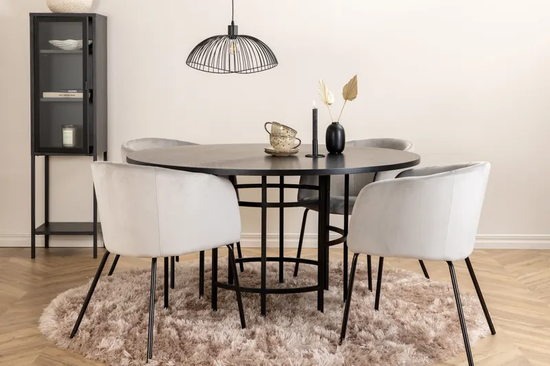 Copenhagen & Berit Essgruppe mit rundem Esstisch und 4 gepolsterten Stühlen in Ø 140 cm, Schwarz, Grau, Gestell Schwarz, im Wohnraum, Ansicht 1