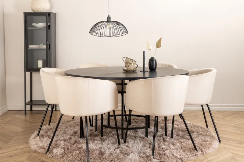 Copenhagen & Berit Essgruppe mit schwarzem rundem Esstisch und 6 gepolsterten Stühlen in Beige, Gestell Schwarz, im Wohnraum, Ansicht 1