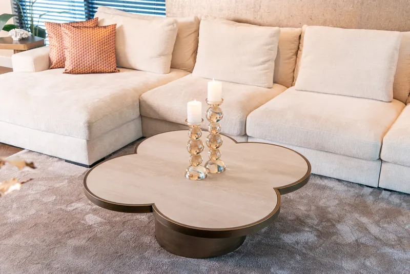 Couchtisch Clover, Beige von Richmond Interiors, Wohnbeispiel 10, im Wohnraum
