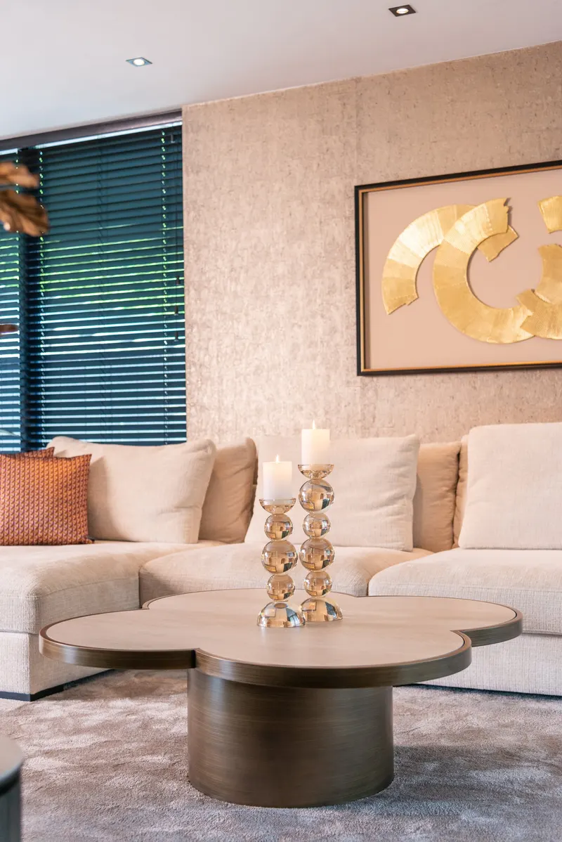 Couchtisch Clover, Beige von Richmond Interiors, Wohnbeispiel 9, im Wohnraum