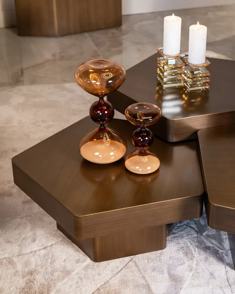 Couchtisch Hexa, Goldfarben, gebürstet, 3er-Set von Richmond Interiors, Wohnbeispiel 15, im Wohnraum