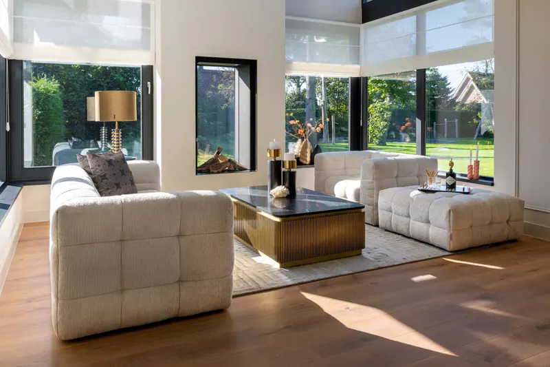 Couchtisch Ironville rechteckig, Goldfarben von Richmond Interiors, Wohnbeispiel 7, im Wohnraum