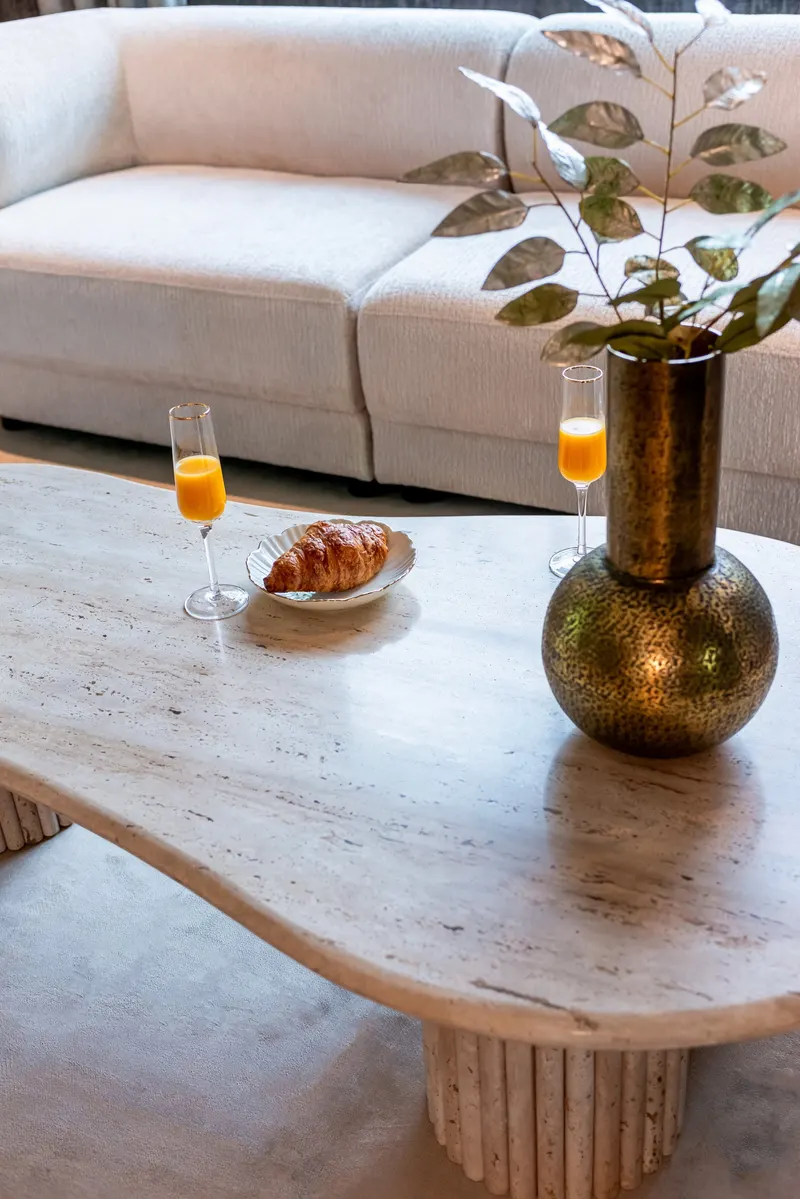 Couchtisch La Cantera beige von Richmond Interiors, Wohnbeispiel 18, im Wohnraum