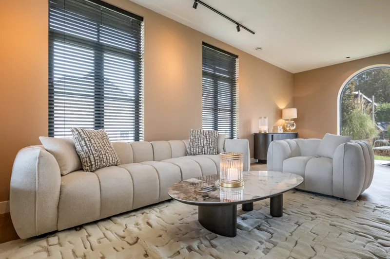 Sofa Jezebel, Cream fancy von Richmond Interiors, Wohnbeispiel 11, im Wohnraum