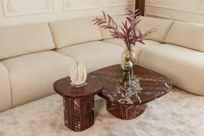 Couchtisch Orchid, Burgunderrot von Richmond Interiors, Wohnbeispiel 6, im Wohnraum