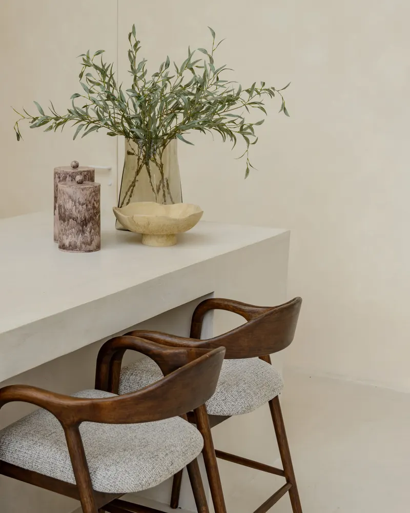 Mihara, Mocca fancy, feuerhemmend von Richmond Interiors, Wohnbeispiel 9, im Wohnraum