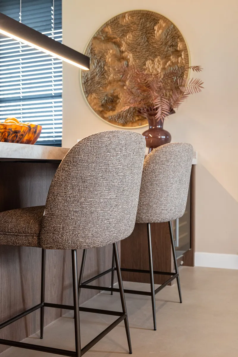 Counterstuhl Pullitzer, Brown tweed von Richmond Interiors, Wohnbeispiel 6, im Wohnraum