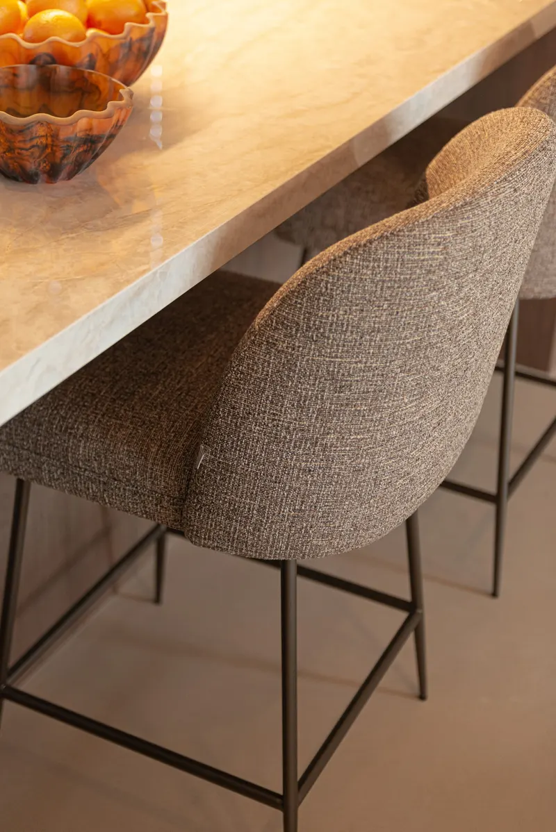 Counterstuhl Pullitzer, Brown tweed von Richmond Interiors, Wohnbeispiel 9, im Wohnraum