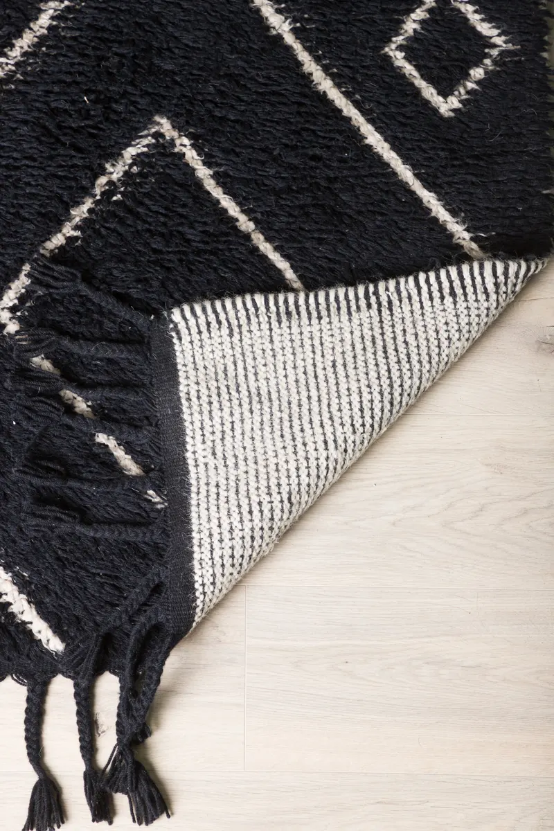 David Wollteppich mit Rautengitter in 300 × 200 cm, im Wohnraum, Ansicht 6