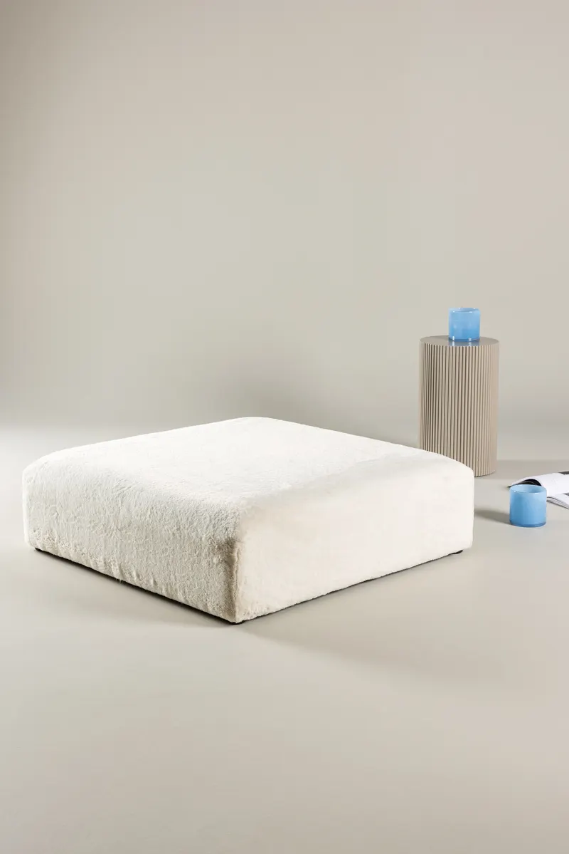Davie quadratischer Pouf aus Fleece, im Wohnraum, Ansicht 1