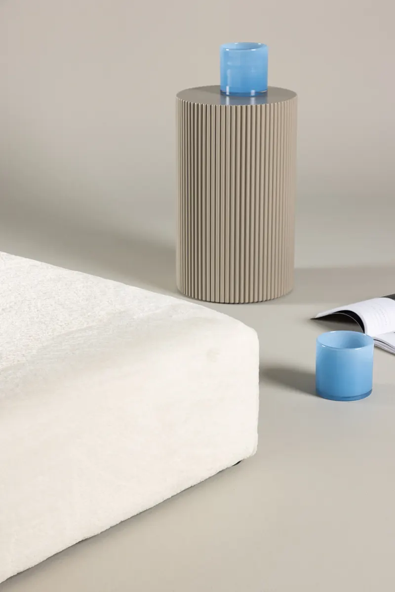 Davie quadratischer Pouf aus Fleece, im Wohnraum, Ansicht 2