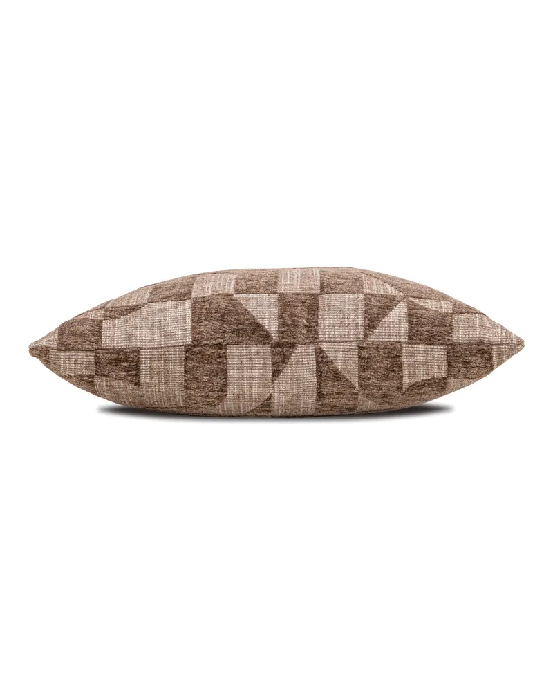 Dekokissen Aria, Brown geometric von Richmond Interiors, Produktansicht 2
