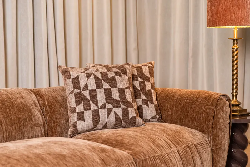 Sofa Monty, Be straight coffee von Richmond Interiors, Wohnbeispiel 8, im Wohnraum