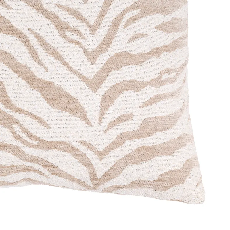 Dekokissen Eliza, Beige tiger von Richmond Interiors, Produktansicht 3