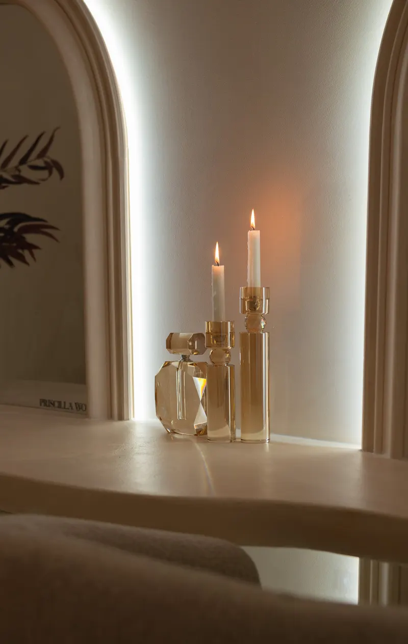 Dekoobjekt Khloe, Champagne von Richmond Interiors, Wohnbeispiel 3, im Wohnraum