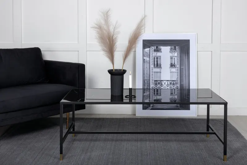 Dipp Couchtisch mit Stahlbeinen in 130 × 60 cm, im Wohnraum, Ansicht 1