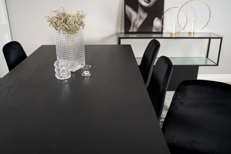 Dipp & Polar Essgruppe mit rechteckigem Esstisch und 6 Polsterstühlen in Schwarz, Gestell Gold, im Wohnraum, Ansicht 5